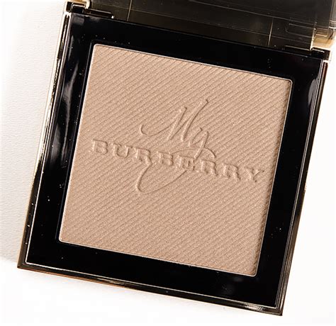 burberry gold.glow swatch|Burberry Gold Glow No. 01 Luminizing Powder Review, Photos, .